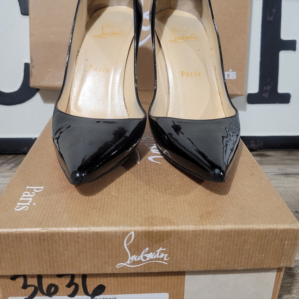 Christian Louboutin size 36 in black